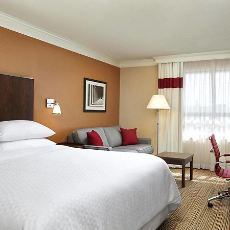 Four Points By Sheraton Kitchener-워털루 외부 사진