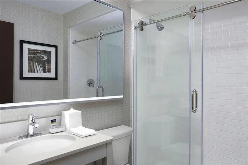 Four Points By Sheraton Kitchener-워털루 외부 사진