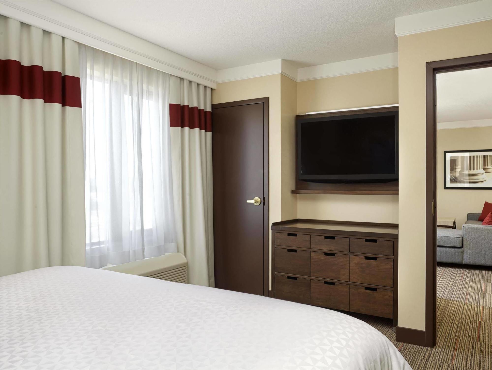 Four Points By Sheraton Kitchener-워털루 외부 사진